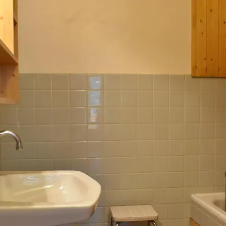 Apartment Montagne 4 Pers, Meribel - Proche Pistes Et Commerces - Fr-1-180-54